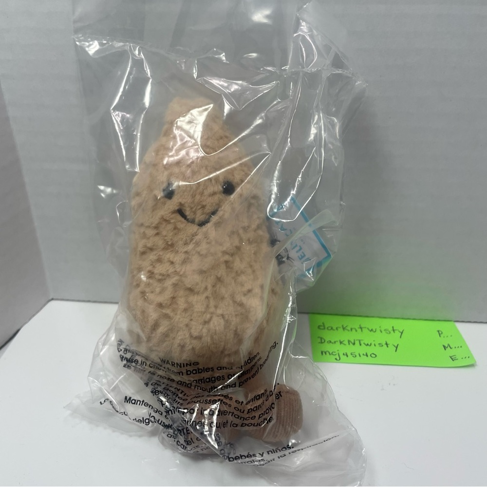 SEALED BNWT JELLYCAT AMUSEABLE PEANUT